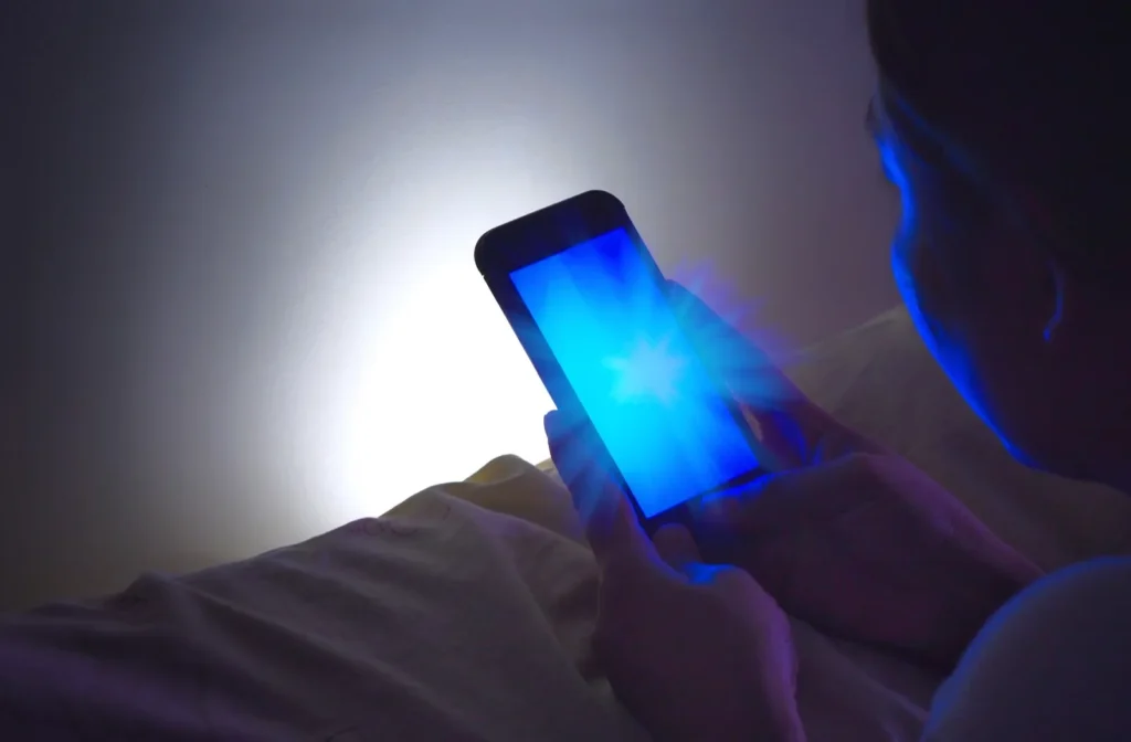 oneframework 6 ways technology affects your sleep health